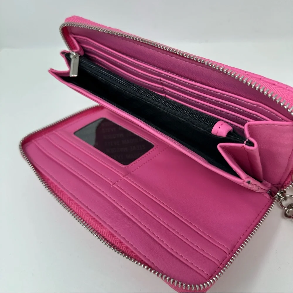 Steve Madden Bangelo Wallet Wristlet Pink